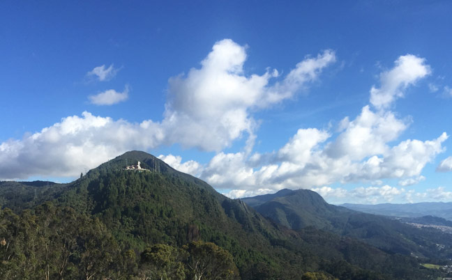 travel_monserrate_bogota_01